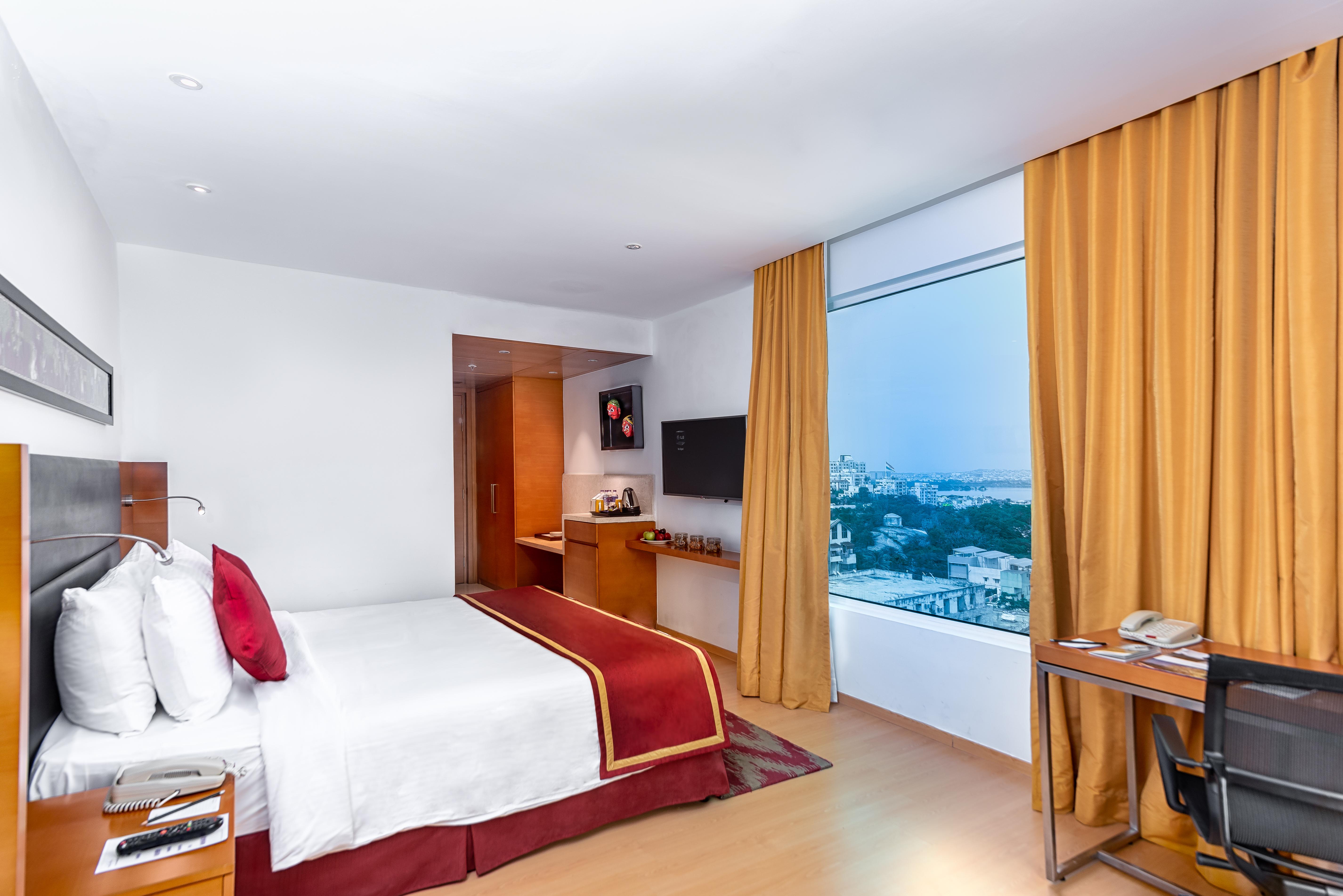Mercure Hyderabad Kcp Banjara Hills, An Accor Hotel Zewnętrze zdjęcie