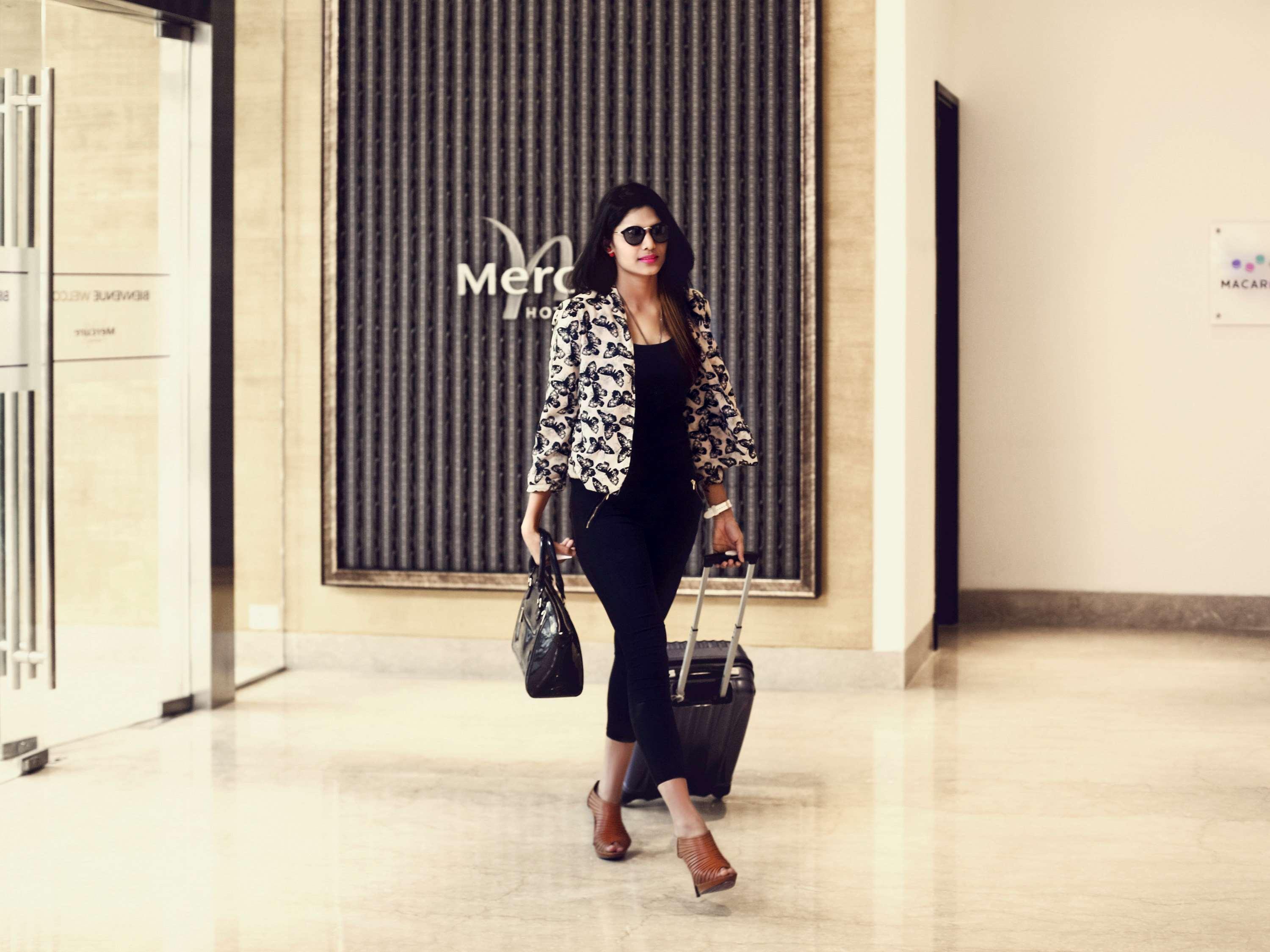 Mercure Hyderabad Kcp Banjara Hills, An Accor Hotel Zewnętrze zdjęcie A guest at the hotel