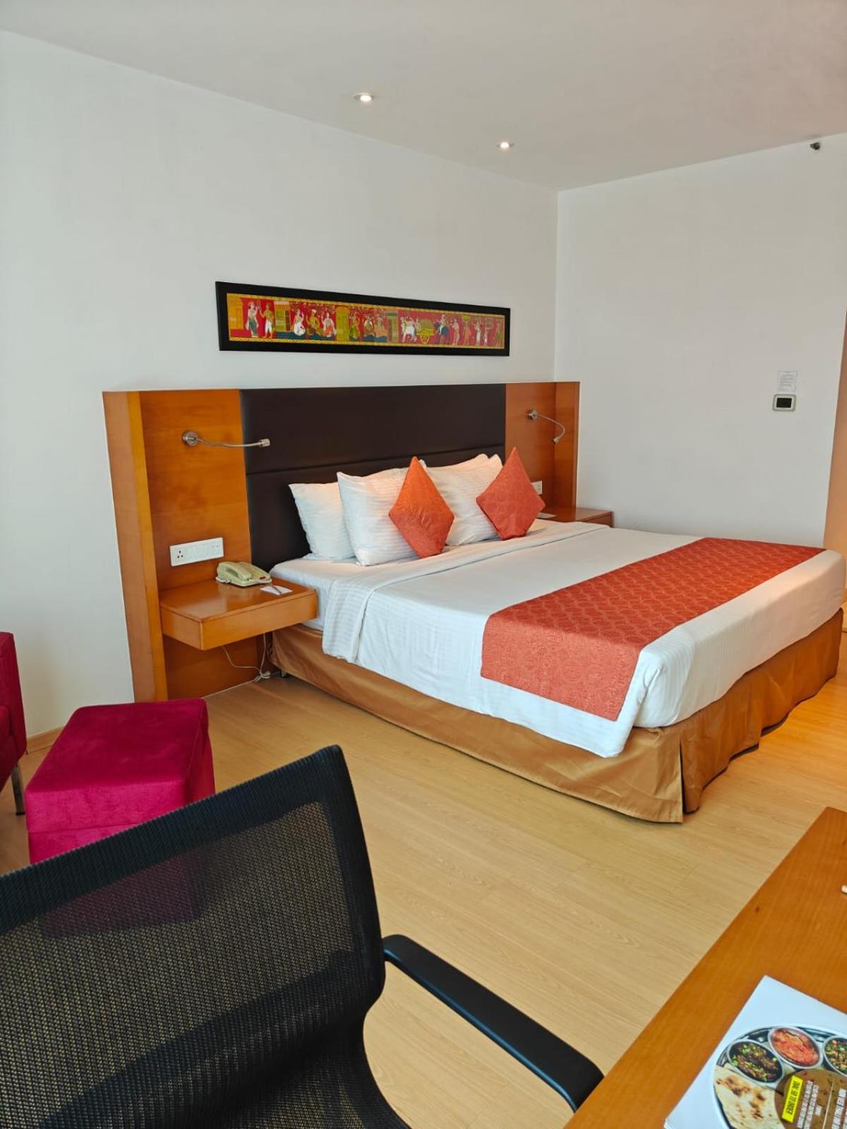 Mercure Hyderabad Kcp Banjara Hills, An Accor Hotel Zewnętrze zdjęcie